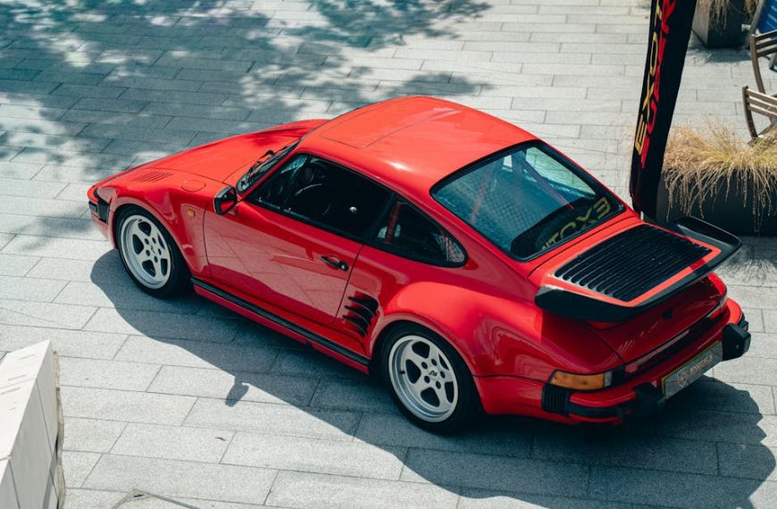 Porsche