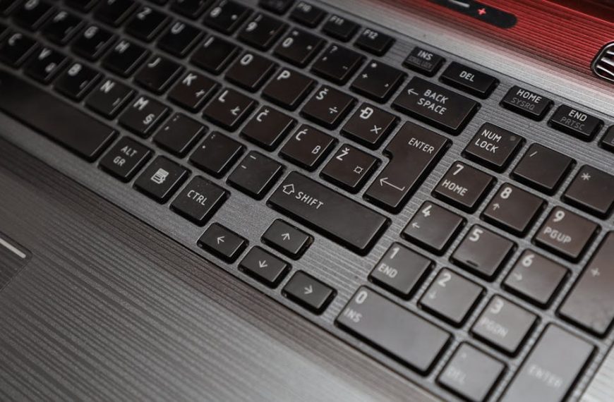 arrow laptop
