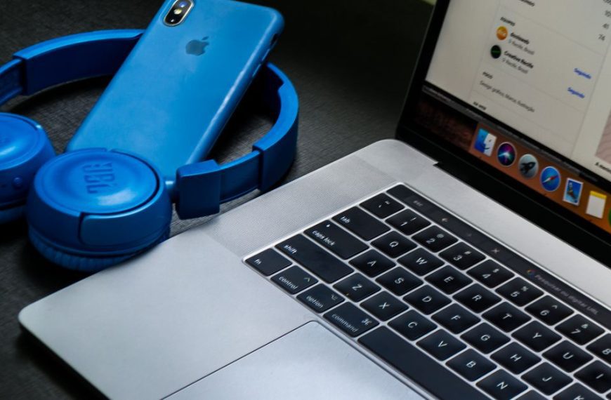 Laptop Not Detecting Headphones (Most Users Fix It With This Method)